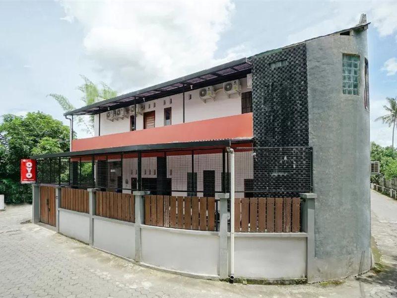 Reddoorz Syariah At Falisha Umy Ngabean Kültér fotó