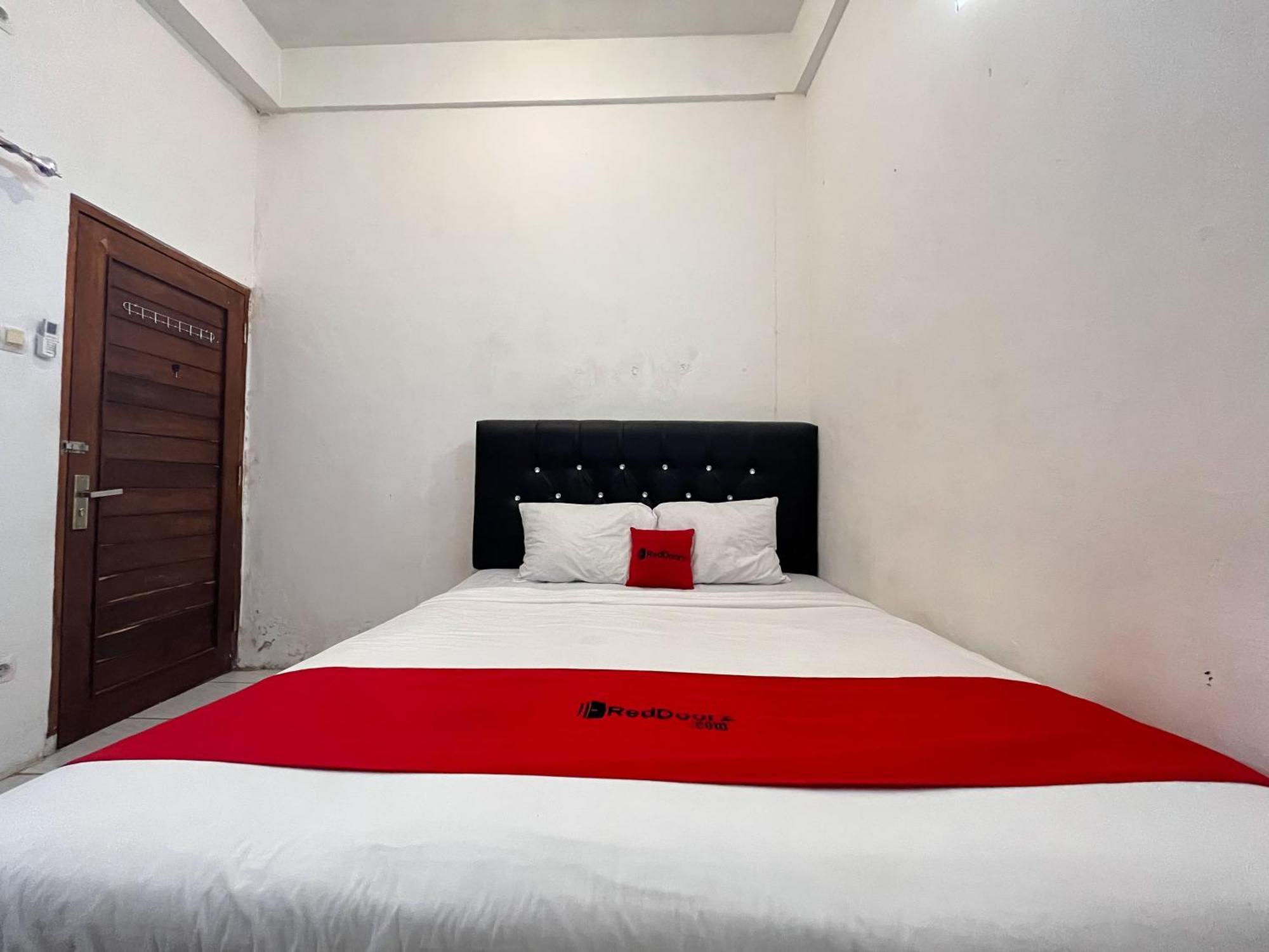 Reddoorz Syariah At Falisha Umy Ngabean Kültér fotó