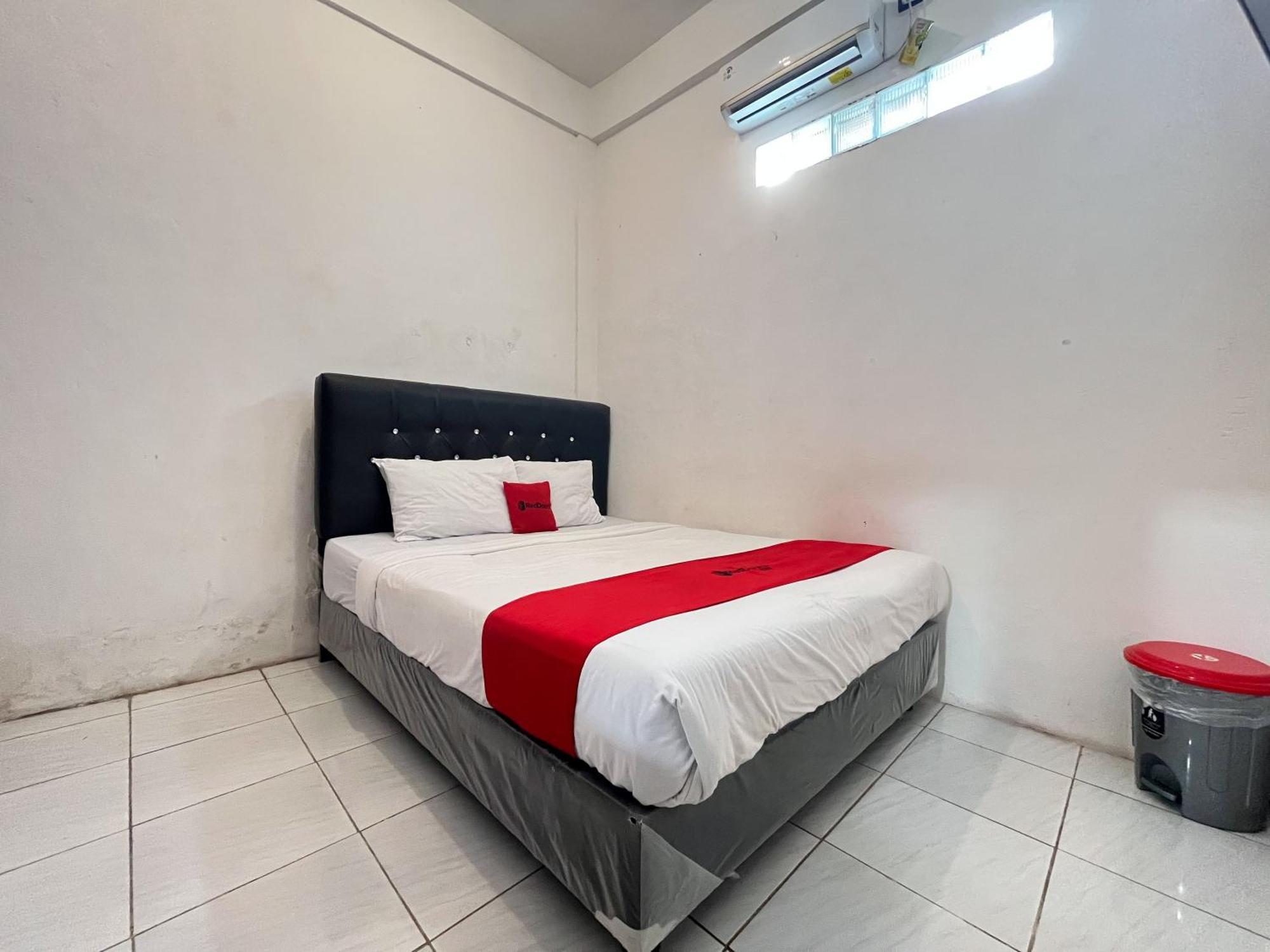 Reddoorz Syariah At Falisha Umy Ngabean Kültér fotó