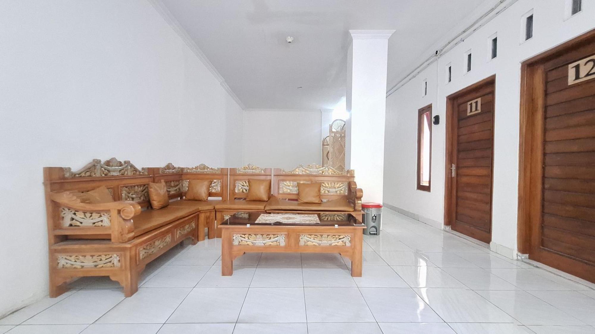 Reddoorz Syariah At Falisha Umy Ngabean Kültér fotó