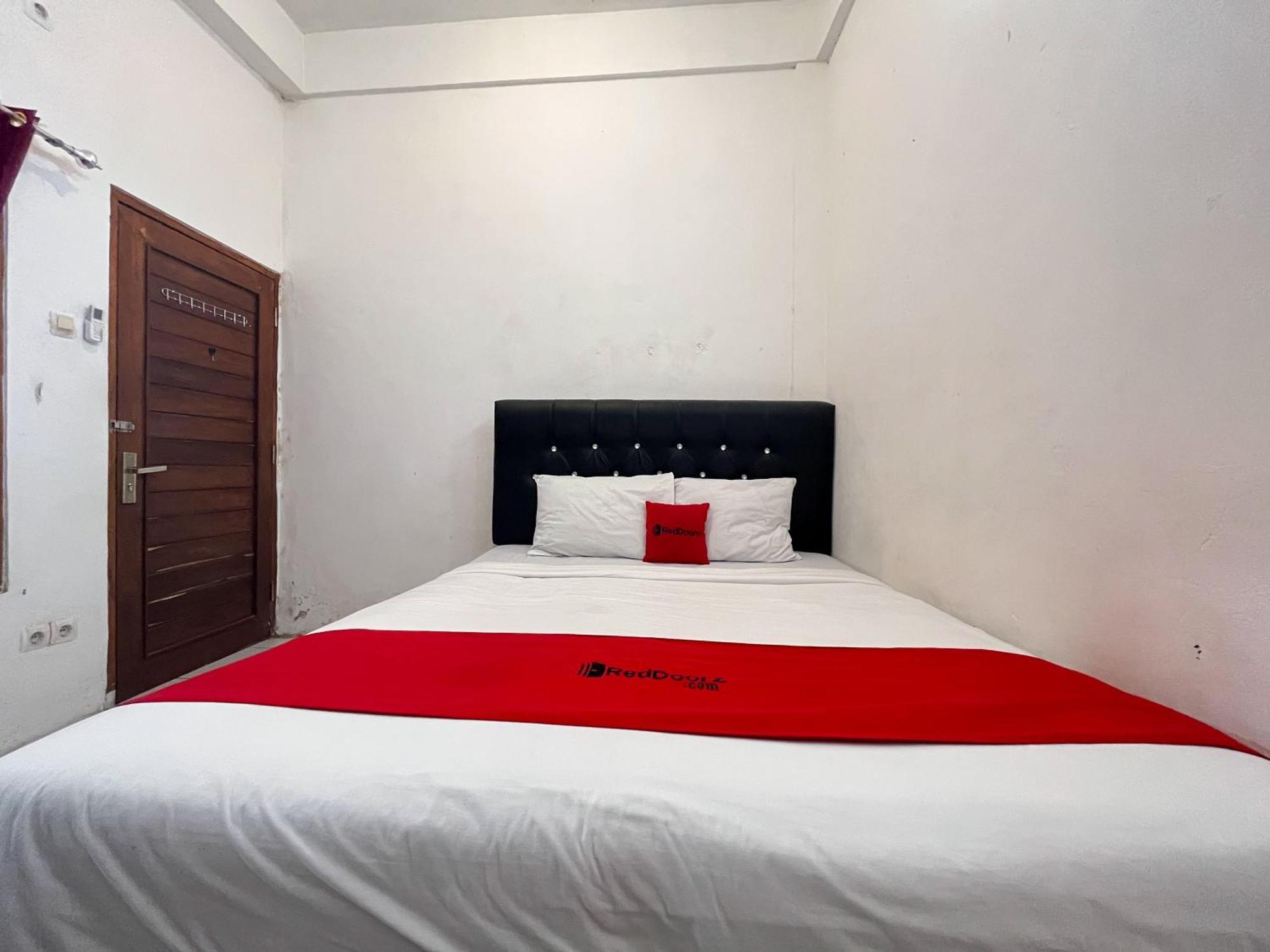 Reddoorz Syariah At Falisha Umy Ngabean Kültér fotó